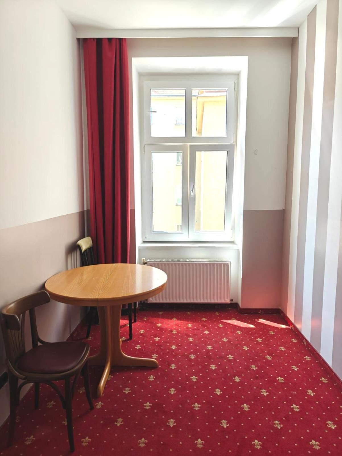 Hotel Viktoria 비엔나 외부 사진